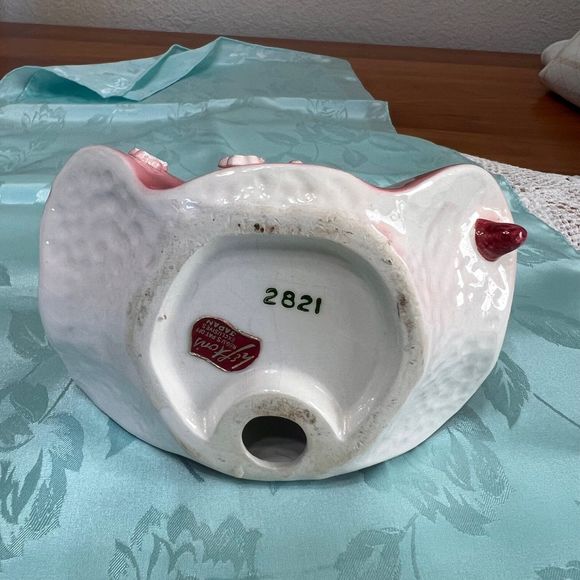 Lefton Exclusives Vintage Figurine # 2821, Lefton Ceramic Figurine, Japan Doll - Picture 5 of 9